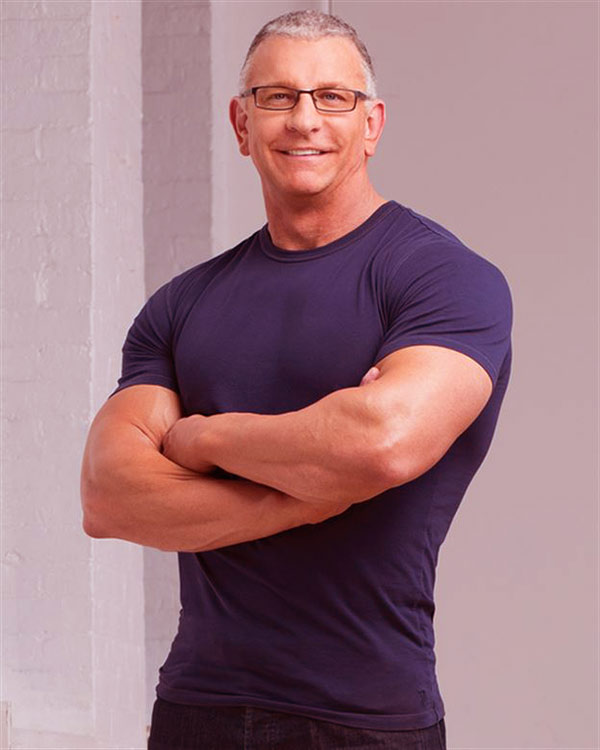 Image of Chef, Robert Irvine height is 6 feet 2 inches